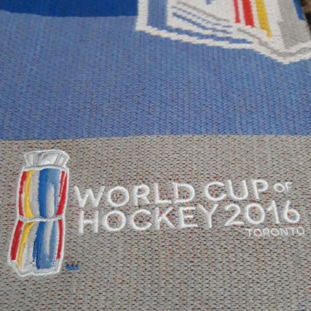 World Cup of Hockey Toronto 2016 New Rare Scarf Olympics Canada - Picture 3 of 5